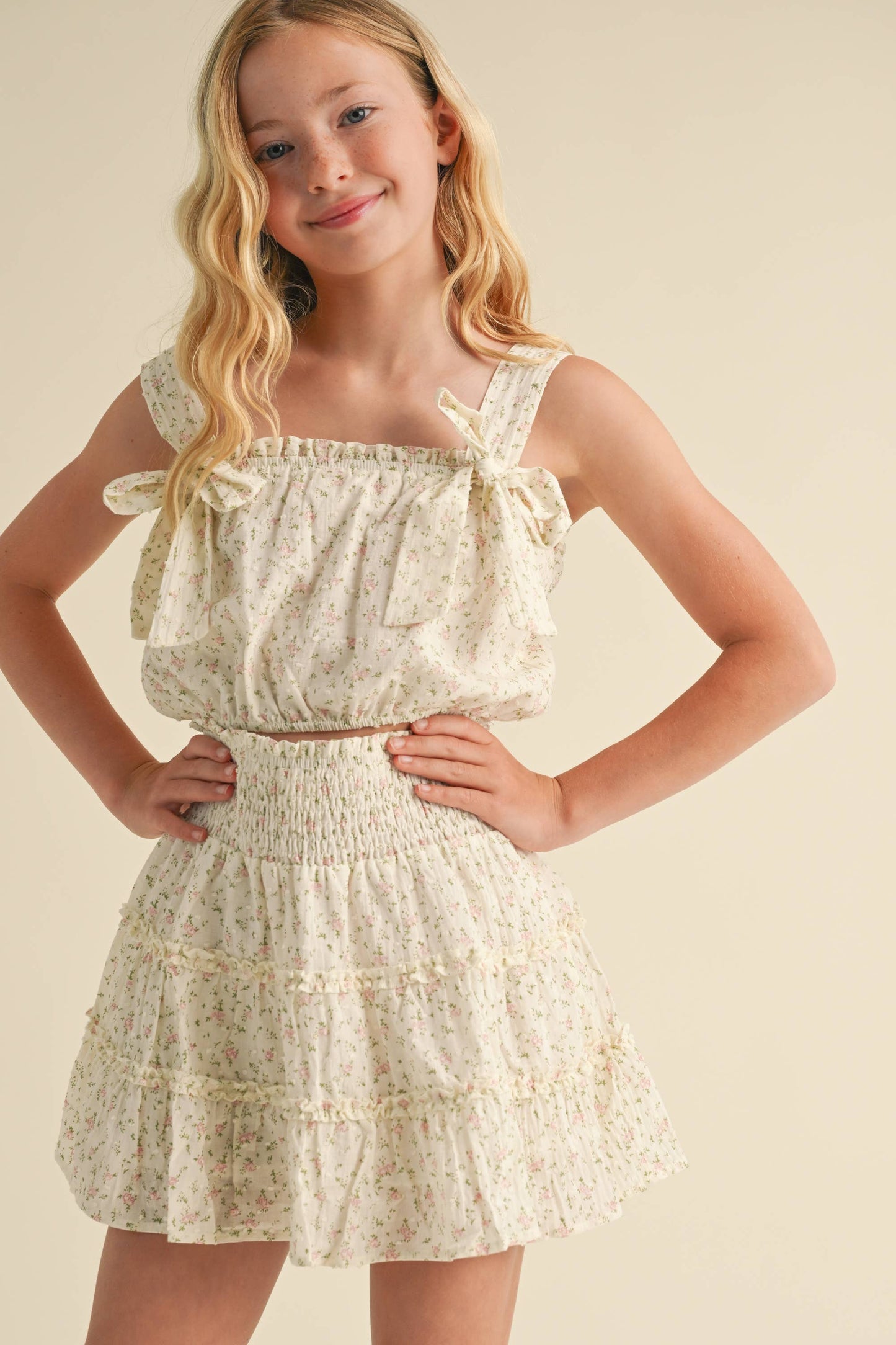 TWEEN KIDS GIRLS SMOCKED TIERED SKIRT SET (7-12)