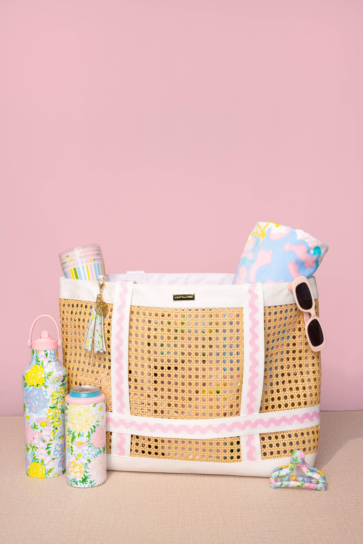 Beach Hat Tote, Lilly Garden Home