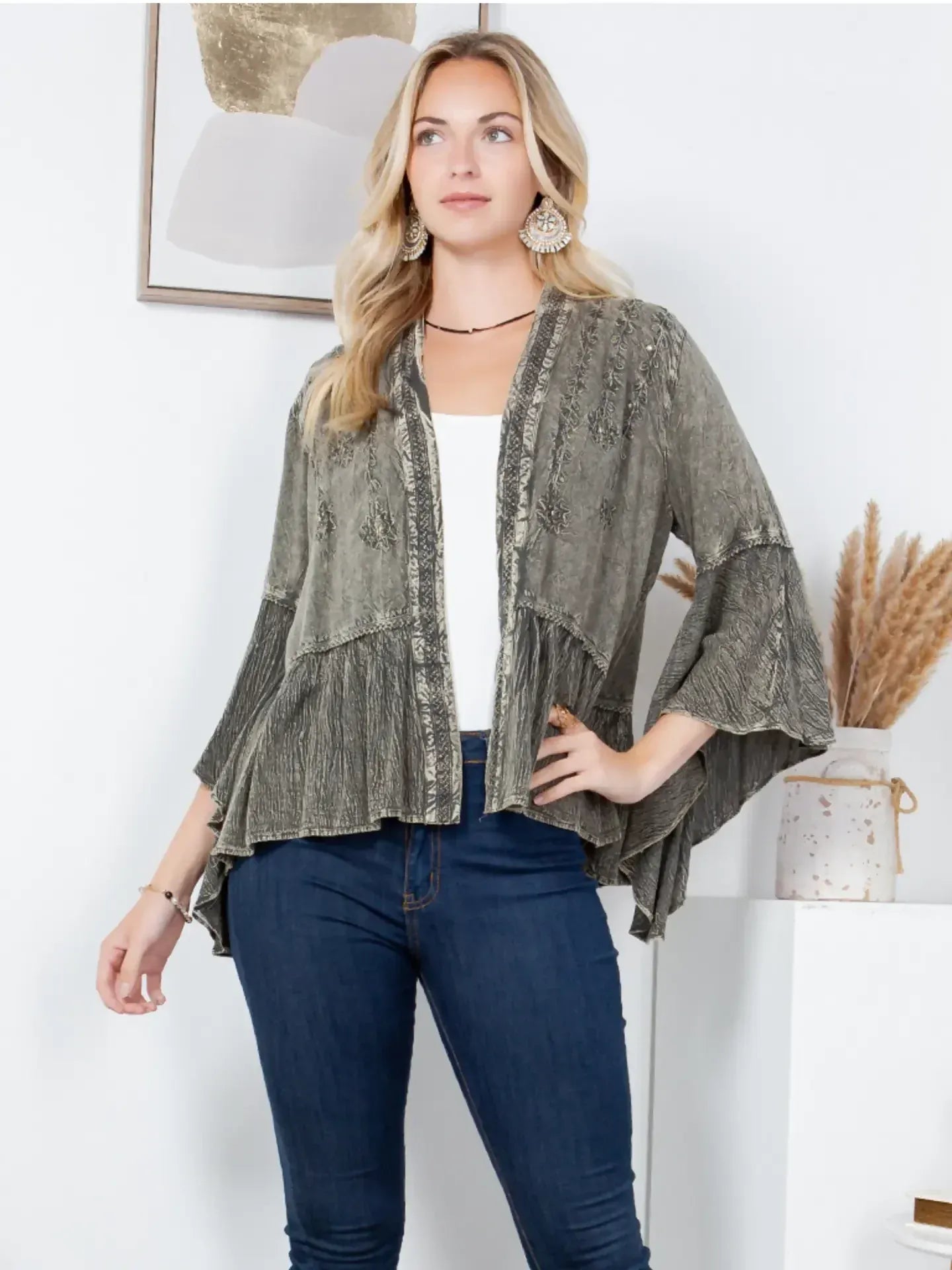 ead98219e9a4f293912fcb9f7d11007284316305dddf06bf9b408cf6aed2b1e4