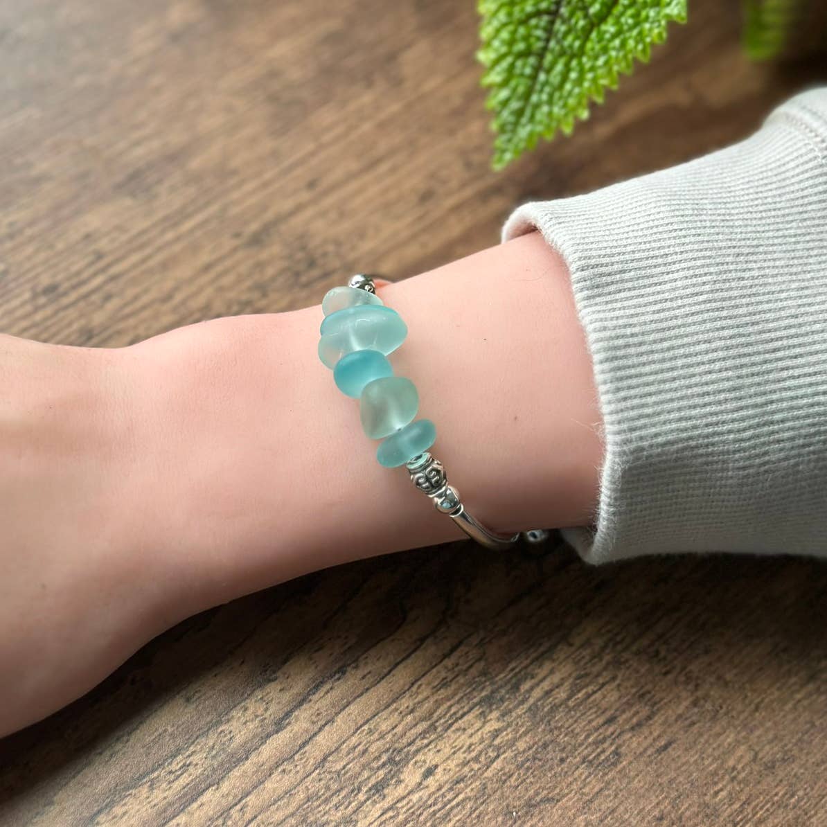 Blue Sea Glass Mix Single Bracelet