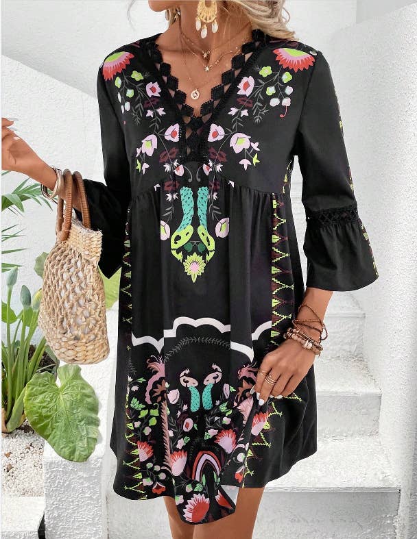 V-Neck Lace Panel Casual Vintage Print Dress