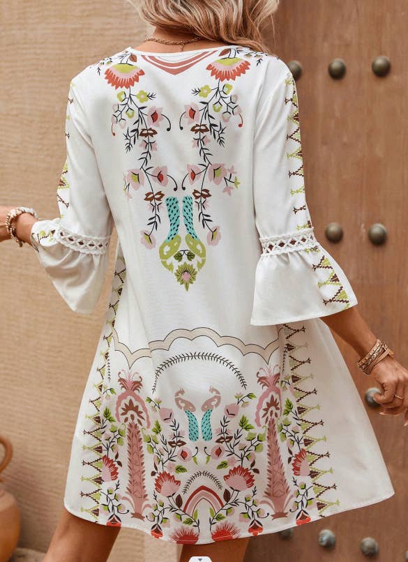 V-Neck Lace Panel Casual Vintage Print Dress