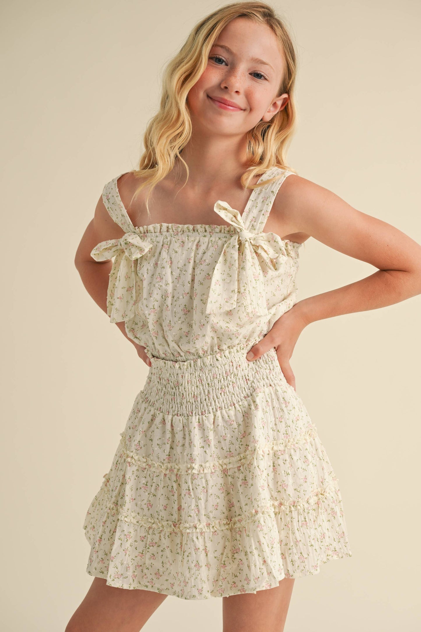 TWEEN KIDS GIRLS SMOCKED TIERED SKIRT SET (7-12)