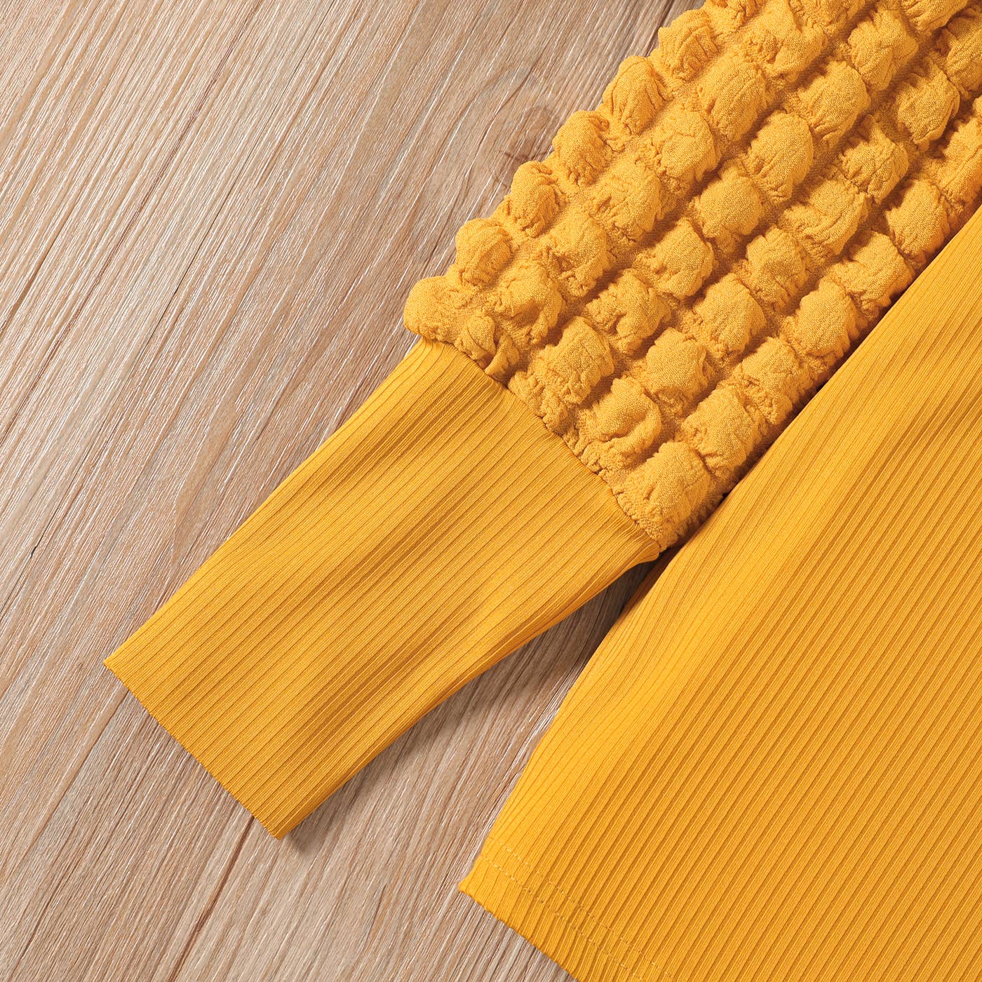Kid Girl Textured Long Puff-sleeve Mock Neck Solid Color Tee