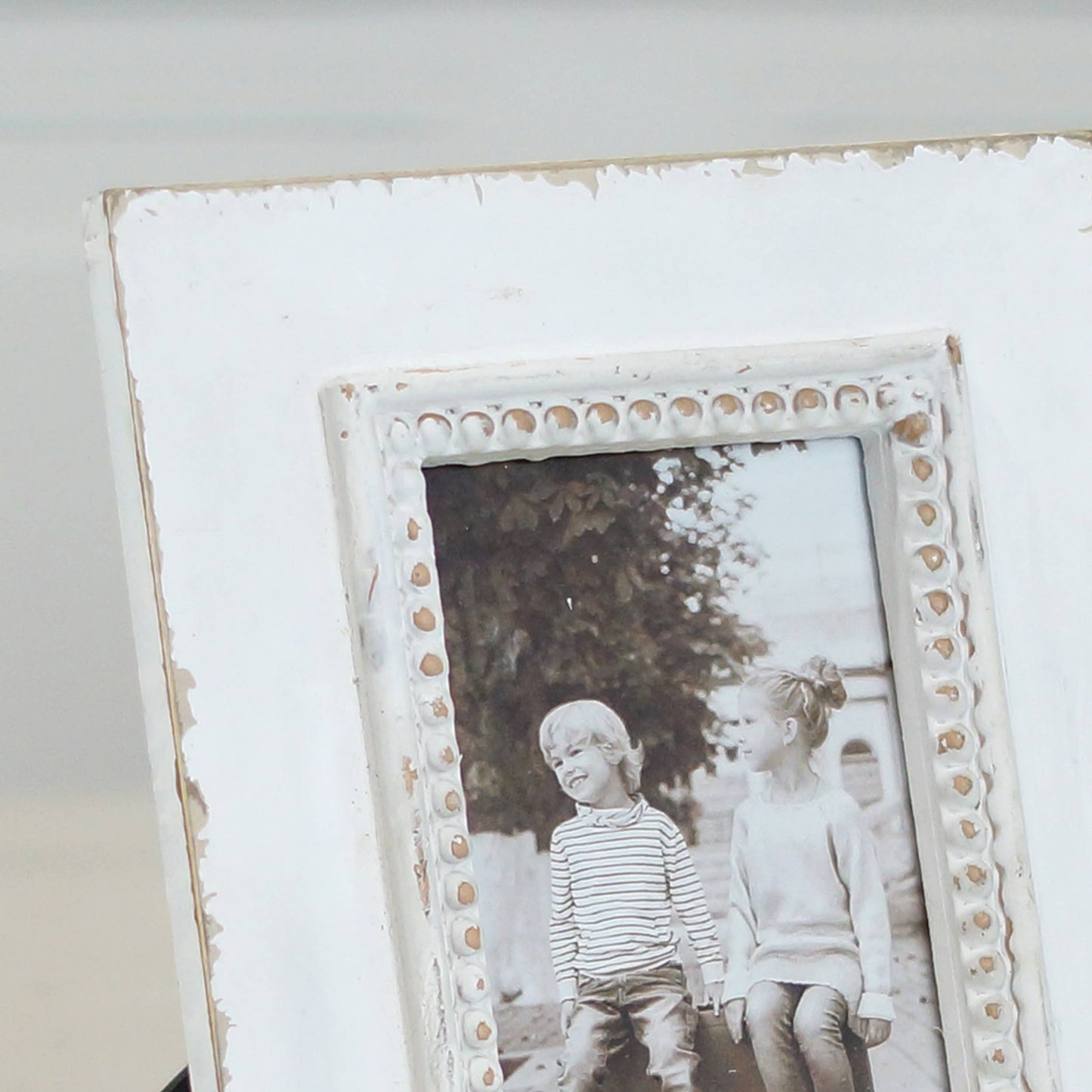VIP Wood 9.5 in. White 4x6 Photo Frame