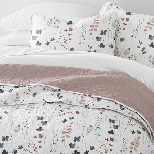 Poppy Bloom All Season Patterned Reversible Quilt Set