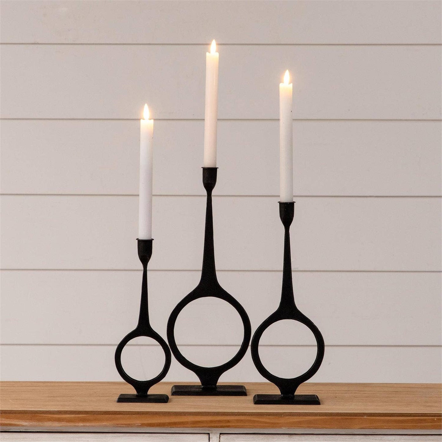 Round Taper Candle Holders (Set Of 03)
