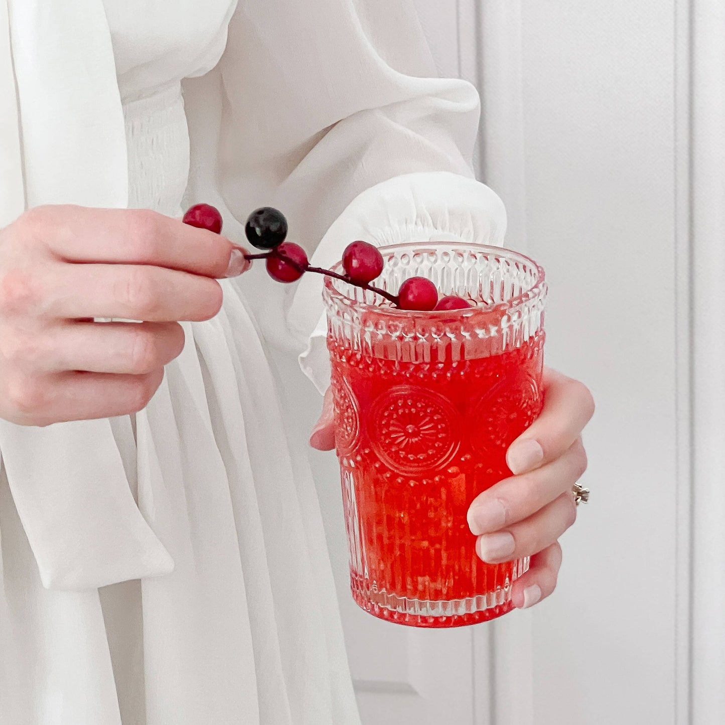 13 oz. Vintage Textured Clear Drinking Glasses (6 pcs)