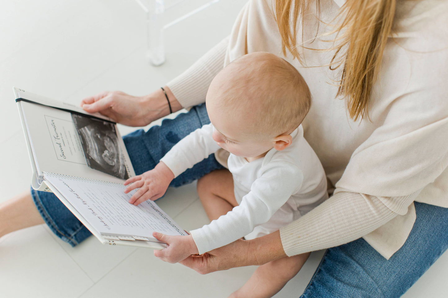 Pregnancy Journal, Black White & Gold