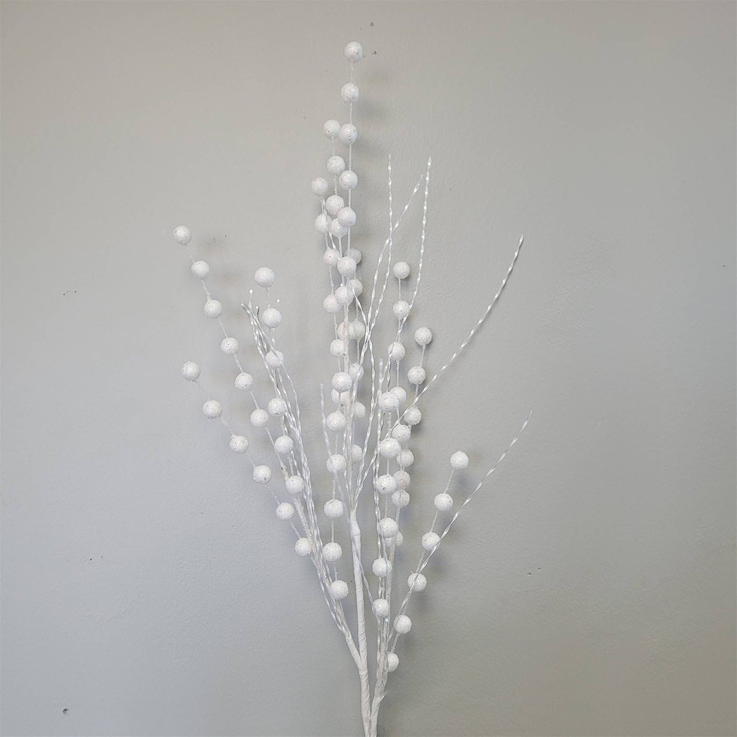 Metallic Twist Glitter Spray - White 32”