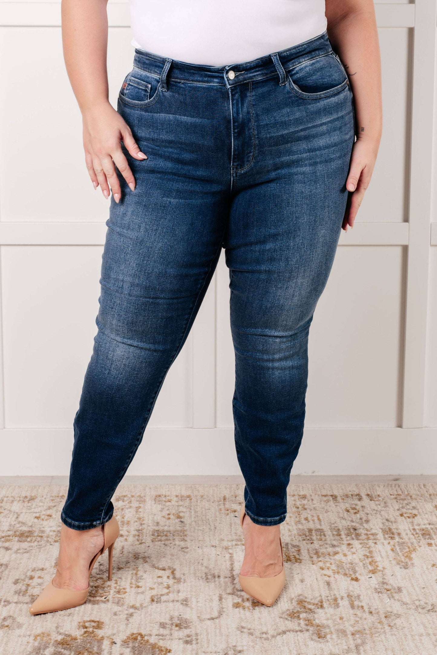 Judy Blue Mid Rise Thermal Vintage Skinny Jean