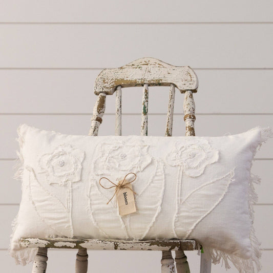 Pillow - Raggedy Flowers With Fabric Tag (PC)