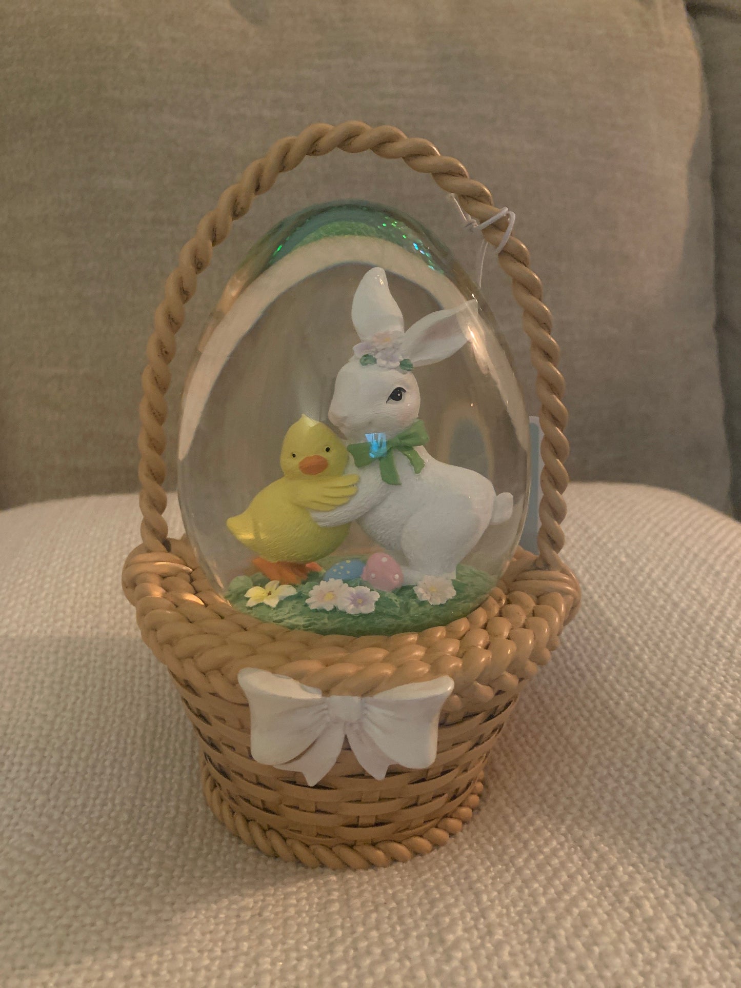 Bunny Hugging Duck Globe