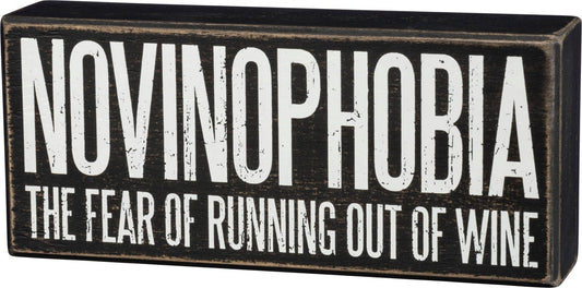 Novinophobia Box Sign