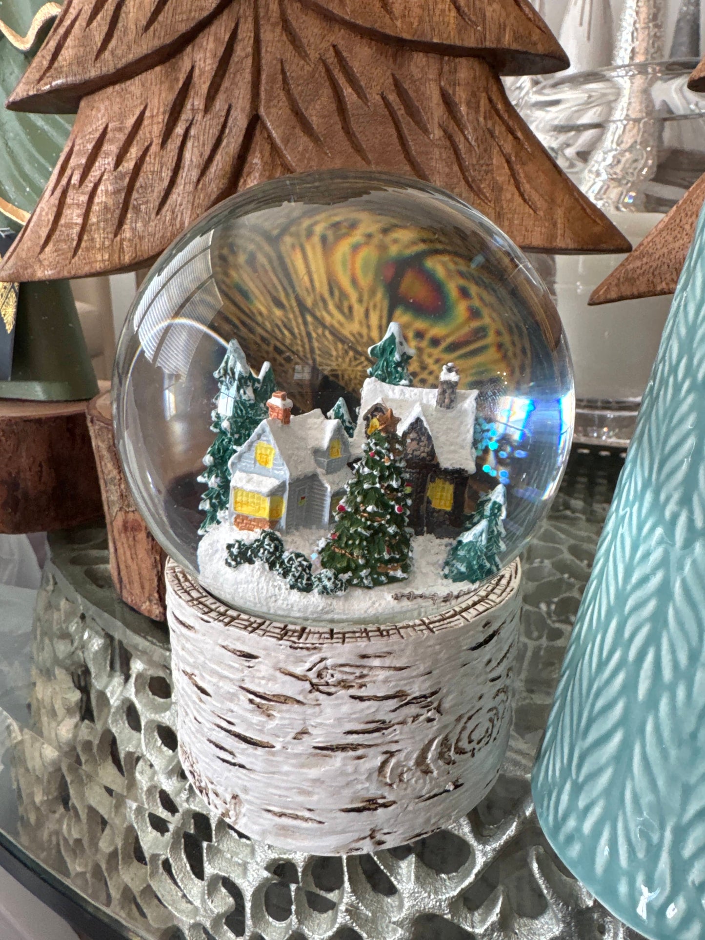 Medium Musical Snowglobe