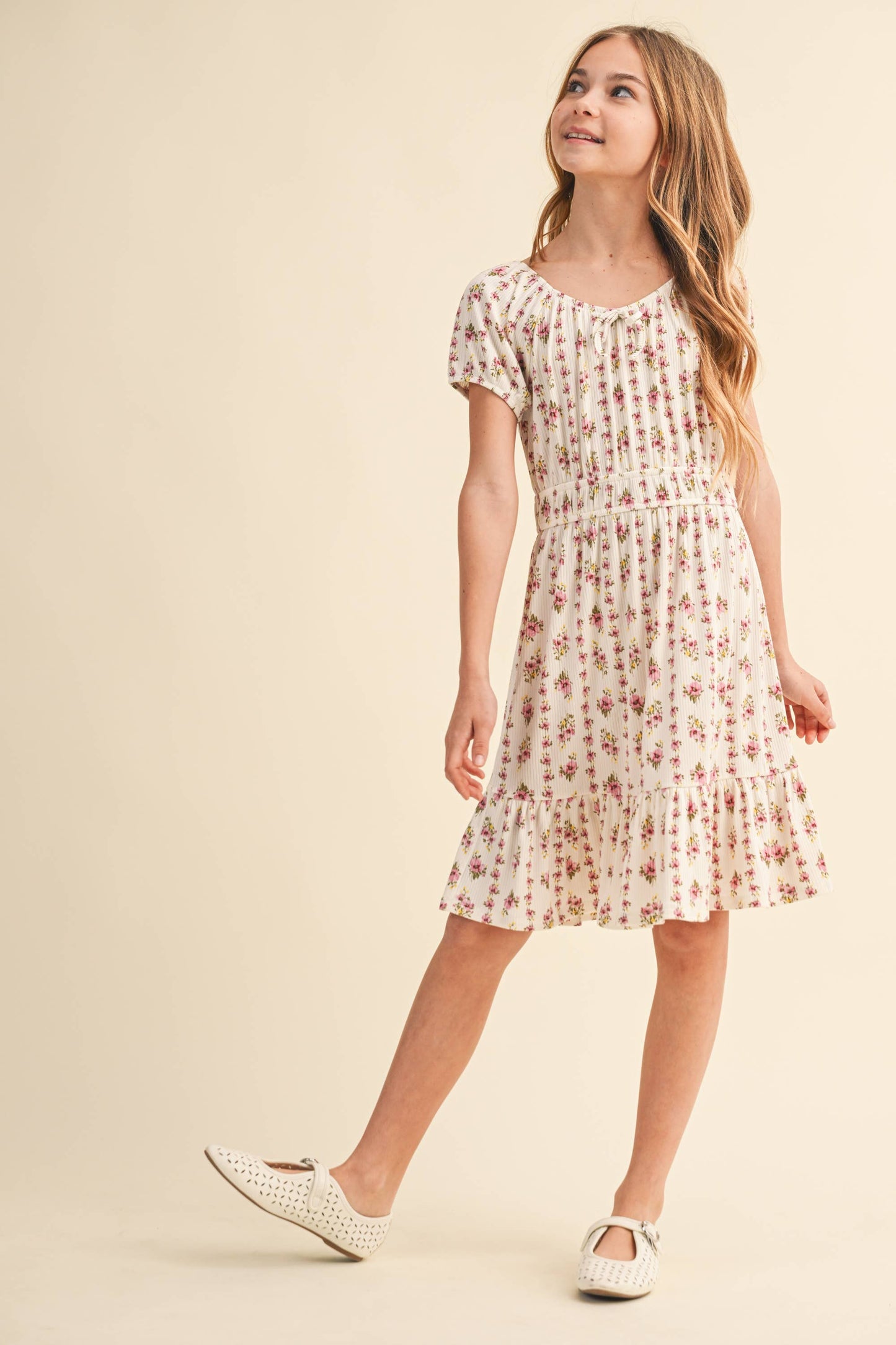 TWEEN KIDS GIRLS PUFF SLV SMOCK WAIST TIERED DRESS (7-12)