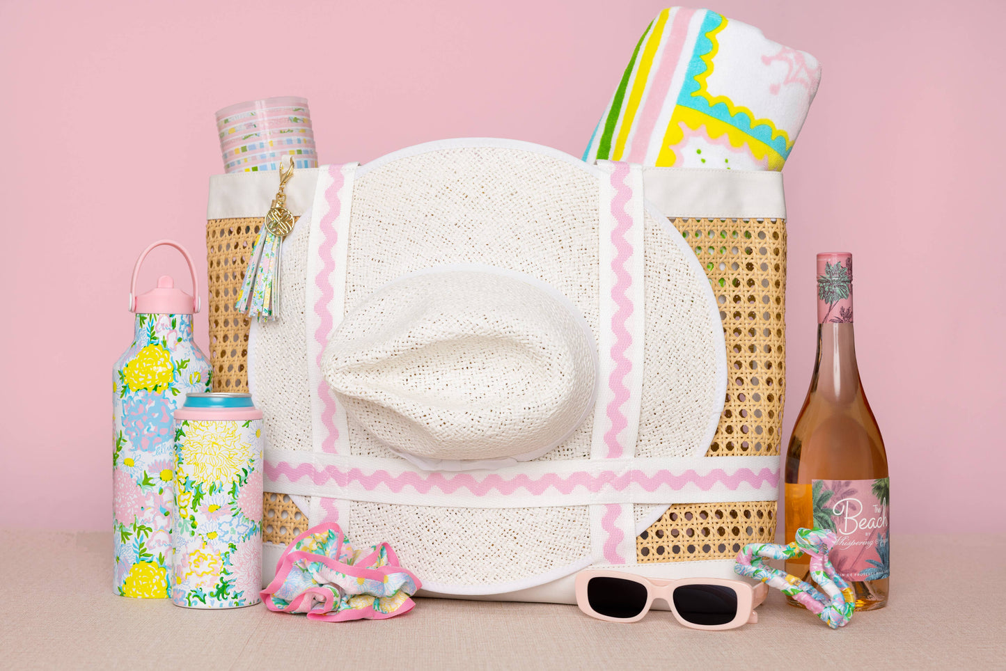 Beach Hat Tote, Lilly Garden Home