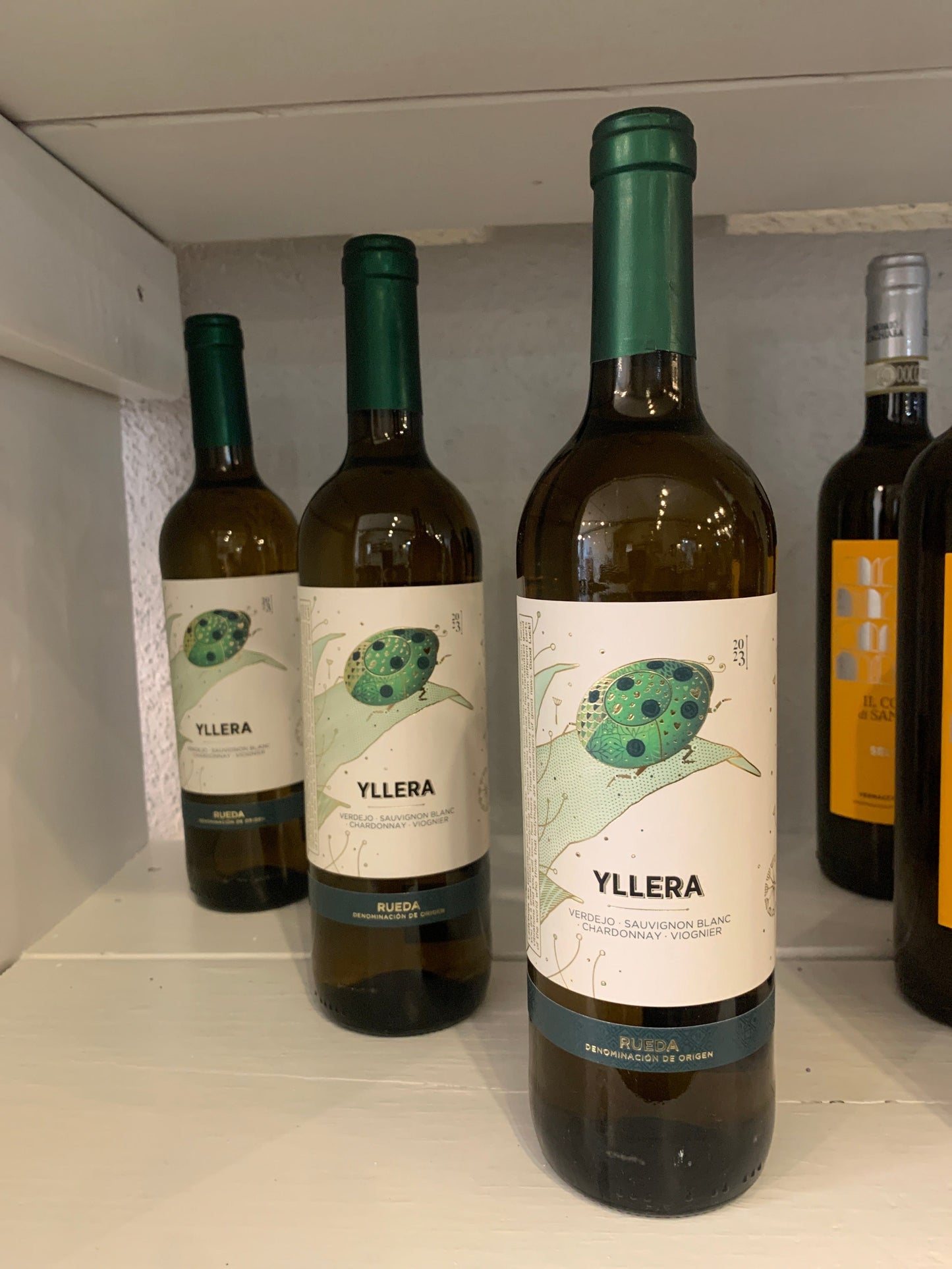 Yllera White Blend