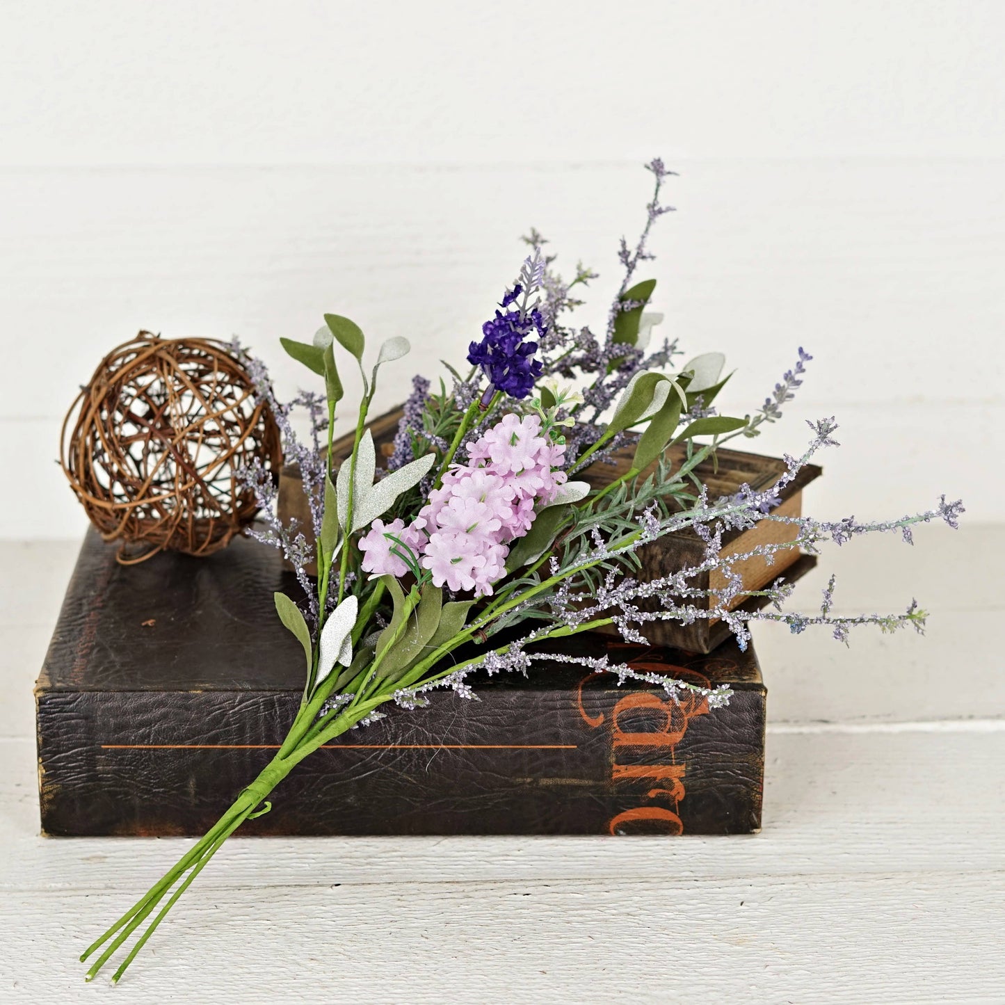 Bush-Spring Mix Lavender and Lilac,Spring Floral