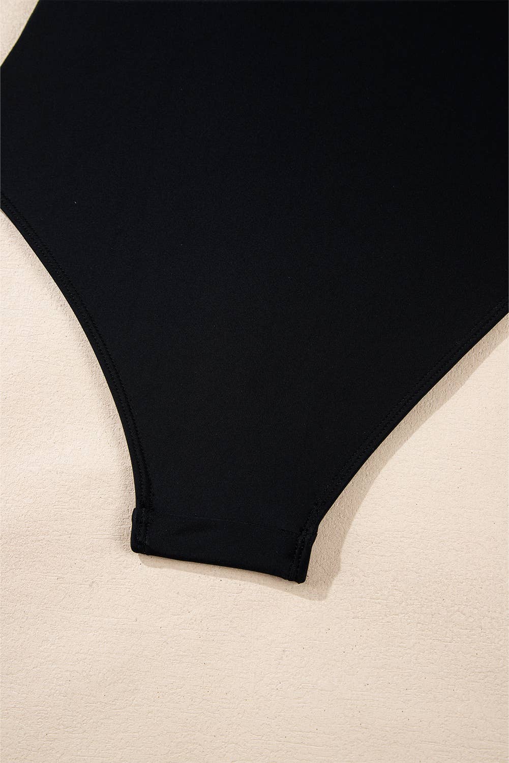 Colorblock Edge Belted One Piece Swimsuit (S-XL)