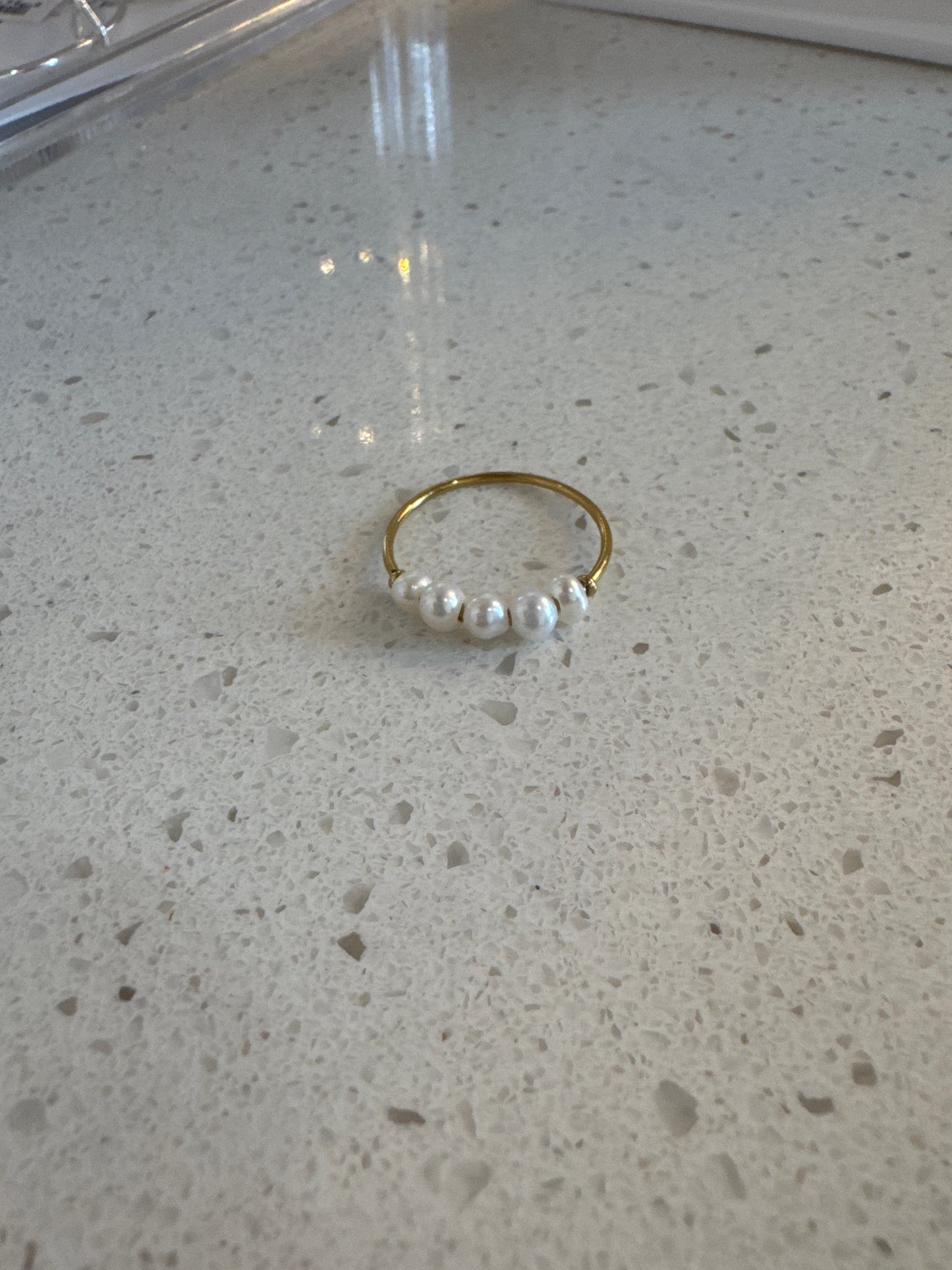 Gold and pearl ring size 7