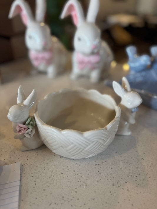 Bunny bowl/planter