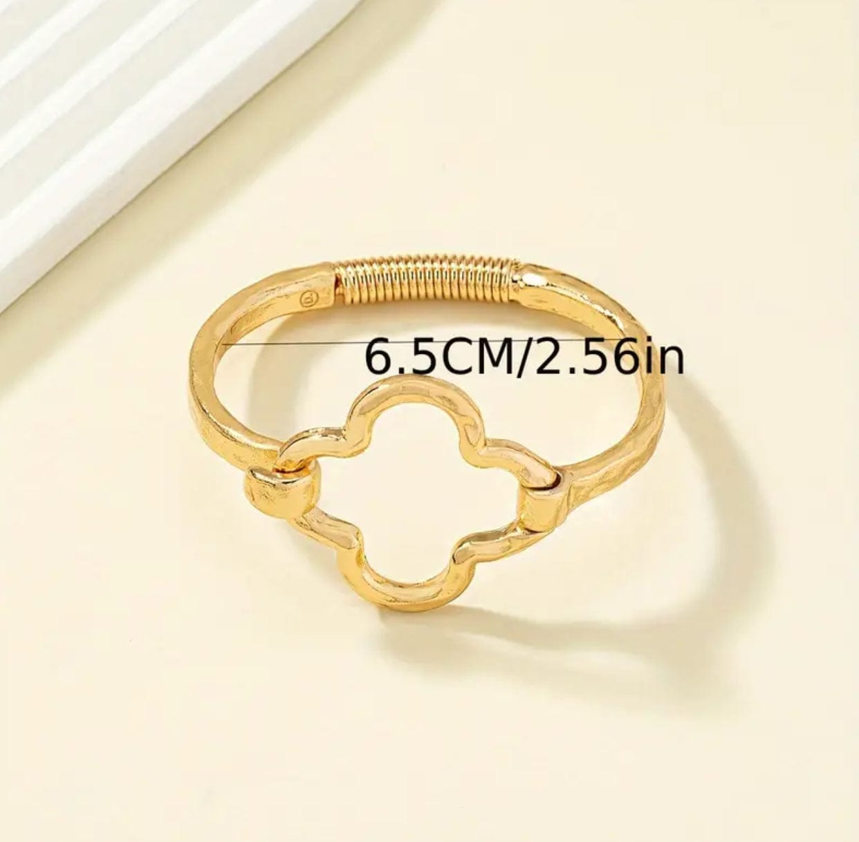 Delicate Hollow Flower Design Bracelet