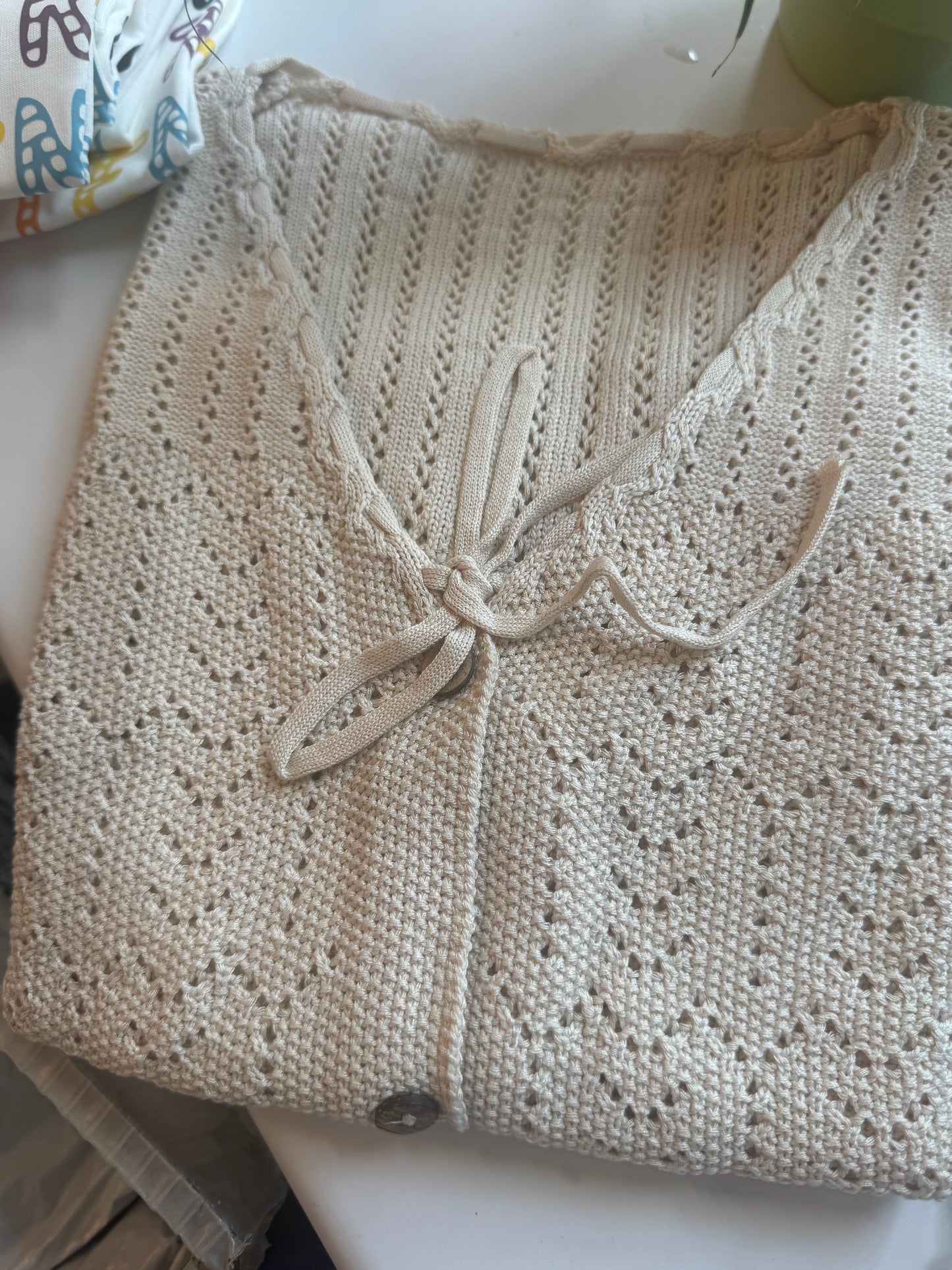 Women's knit cropped top
