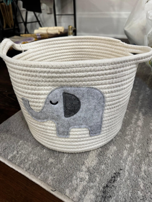 Mid Size Elephant Basket
