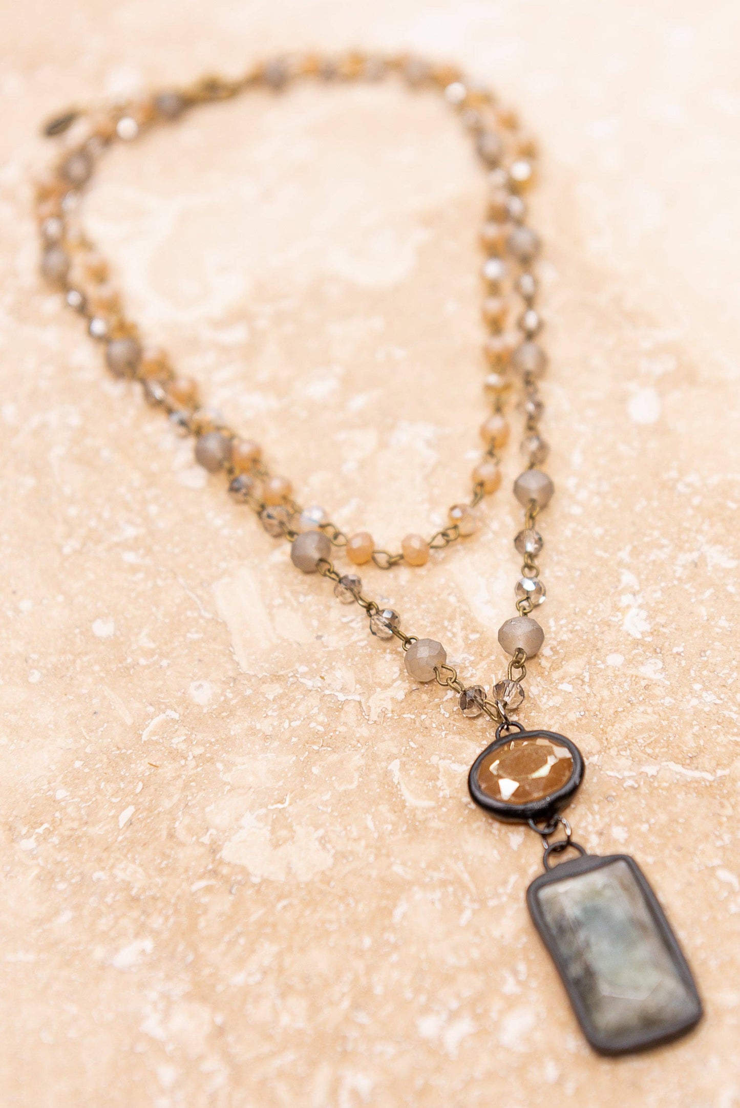 Harper Necklace in Grey