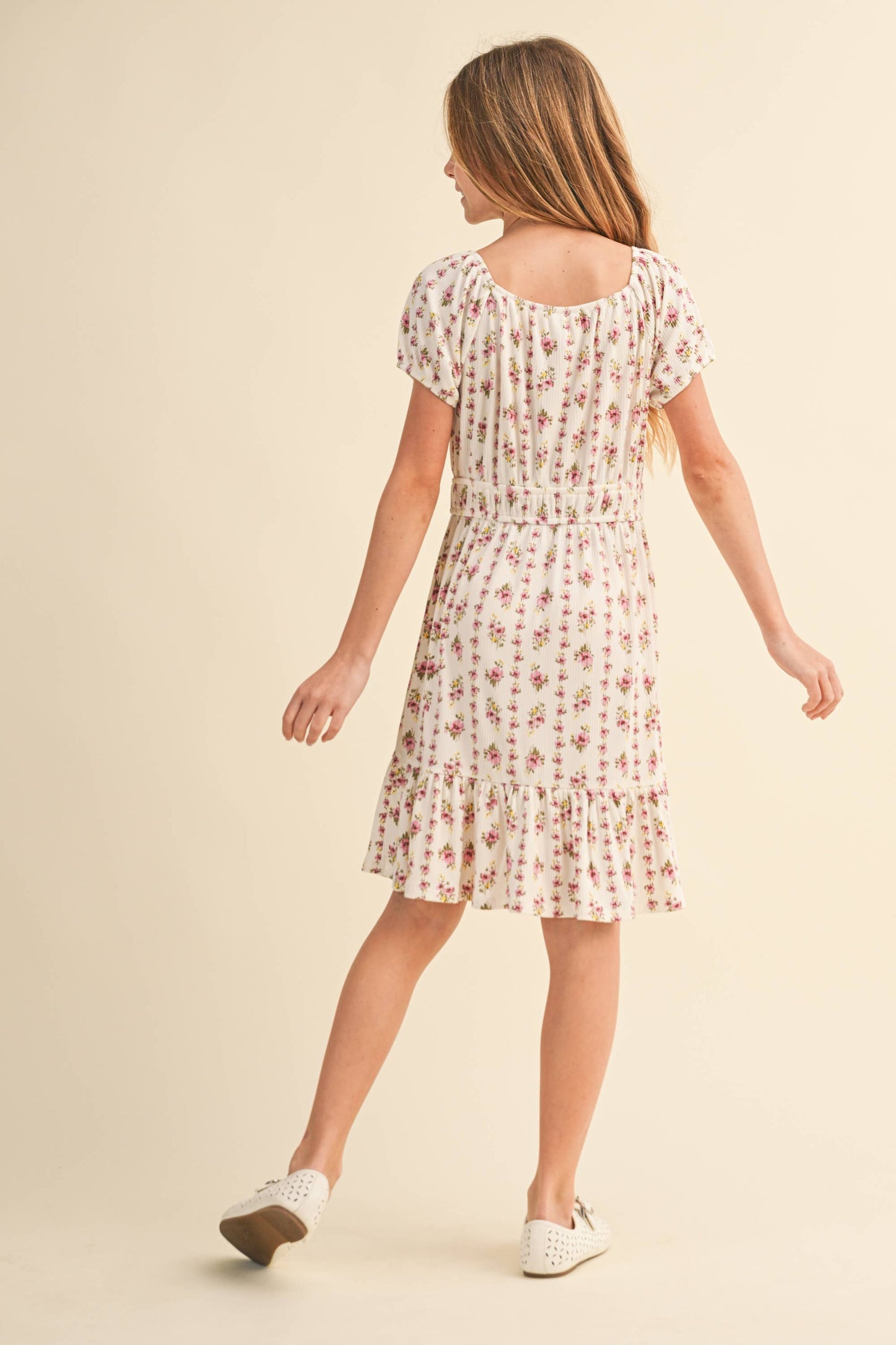 TWEEN KIDS GIRLS PUFF SLV SMOCK WAIST TIERED DRESS (7-12)