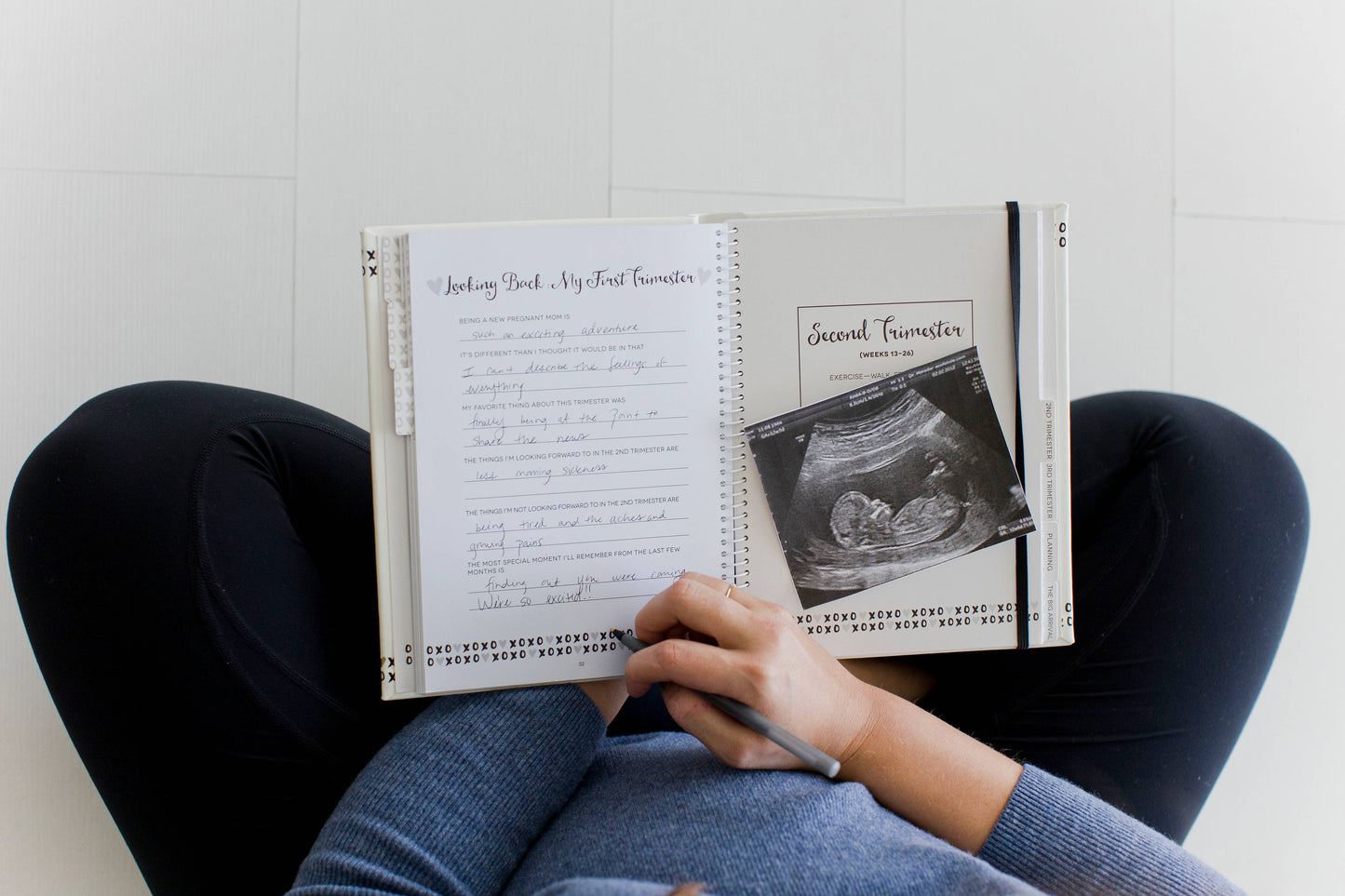 Pregnancy Journal, Black White & Gold