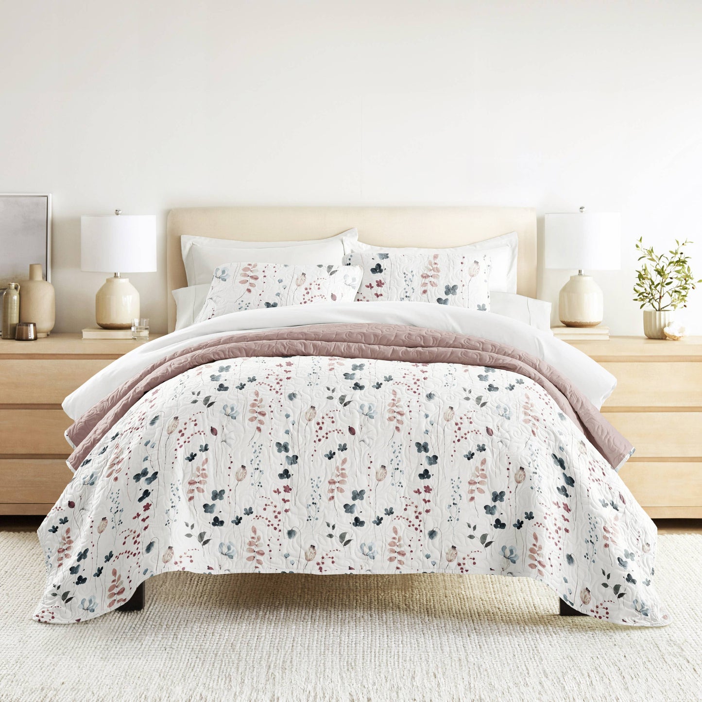 Poppy Bloom All Season Patterned Reversible Quilt Set