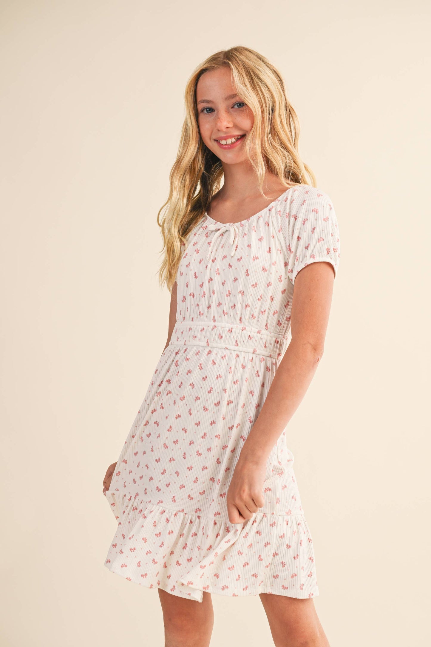 TWEEN KIDS GIRLS PUFF SLV SMOCK WAIST TIERED DRESS (7-12)