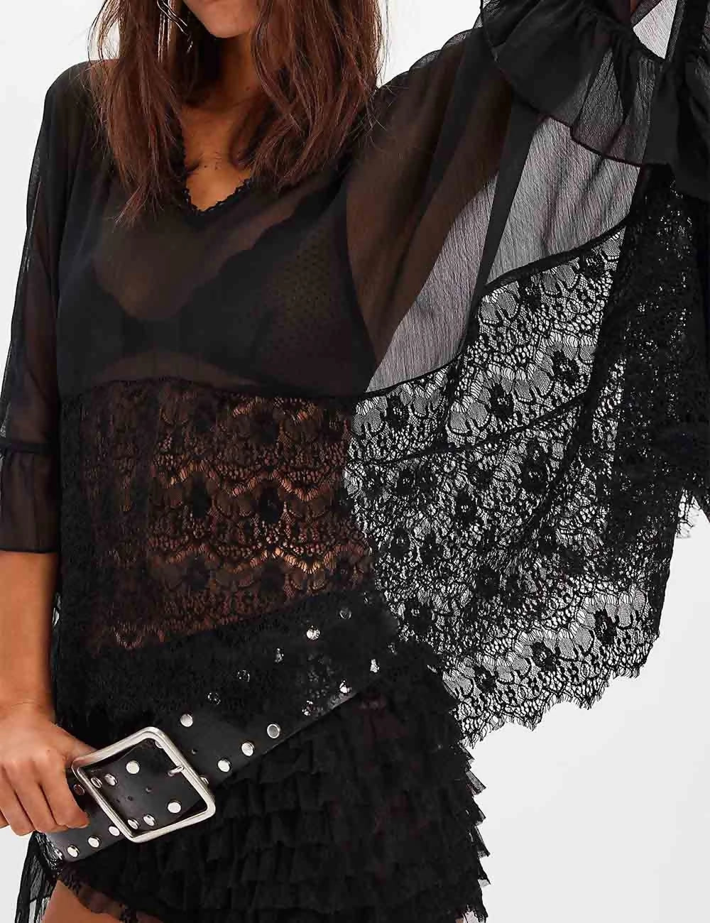 Lace ruffle batwing blouse