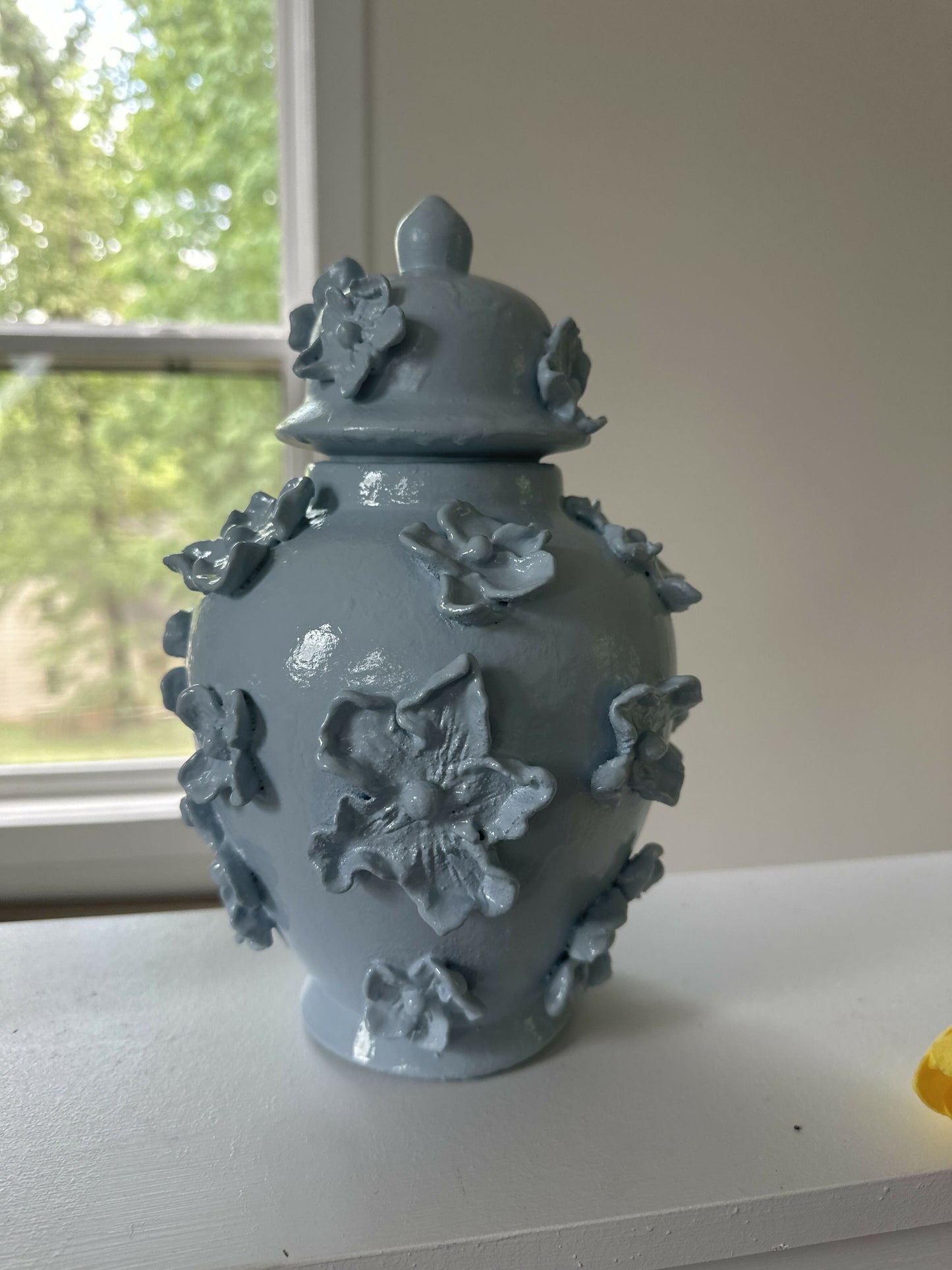 Pierce Paints ginger jar